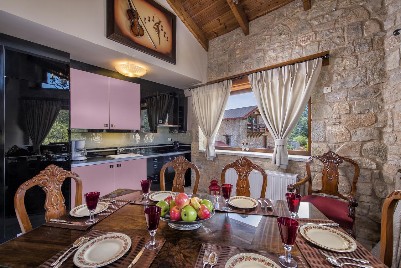 Vip Chalet 4 Seasons Arachova Exterior photo